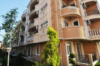 Недвижимость в Болгарии элитный комплекс в Равде