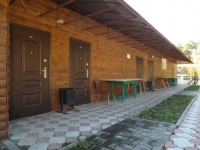  Чернолучье База отдыха Коттедж №1 / Номера