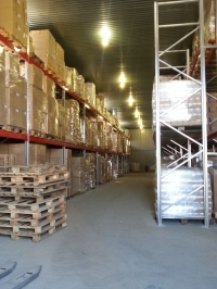 Отапливаемые складские помещения, 430 м² и 150м2