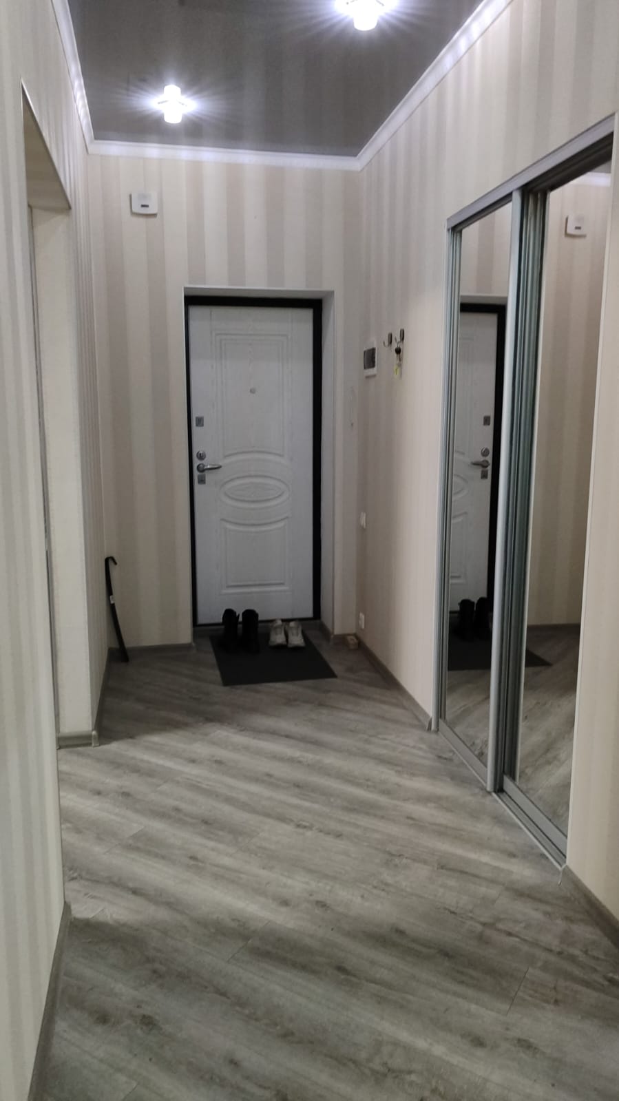 Сдаю 2 комн. квартиру. Миллерово, ул. Черноморская,61в, - Жилая недвижимость, Аренда квартир Ростовская область